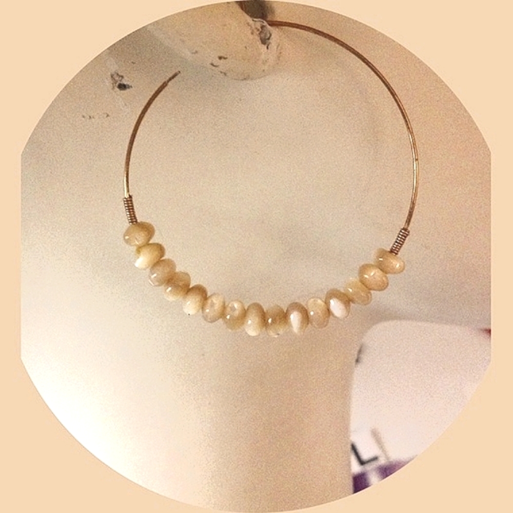 14K GF HOOPS w/ MOTHER OF PEARL STONES - Picture 2 of 3